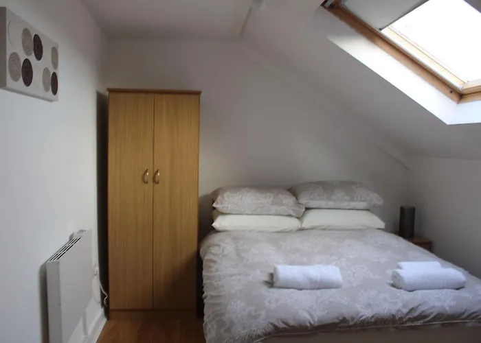 4 Bed City Centre Flat